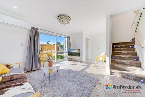 Photo of property in 39 Sunnyside Crescent, Papatoetoe, Auckland, 2025