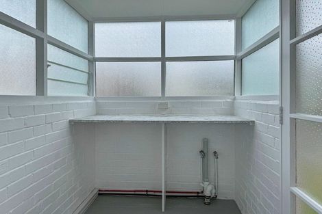 Photo of property in 4/7 Hastings Road, Mairangi Bay, Auckland, 0630