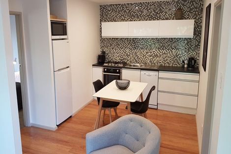 Photo of property in 30 Harland Street, Brooklyn, Wellington, 6021