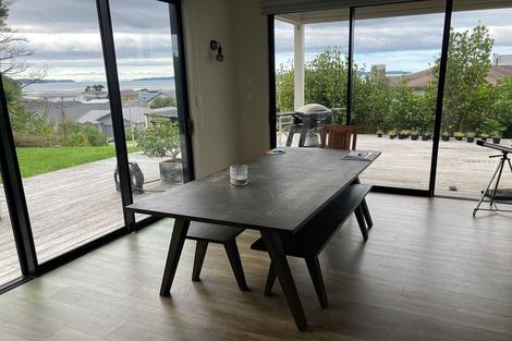 Photo of property in 9 Koru Place, Snells Beach, 0920