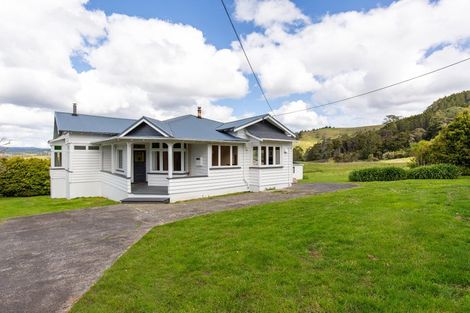 Photo of property in 218 Annandale Road, Kumeu, 0782
