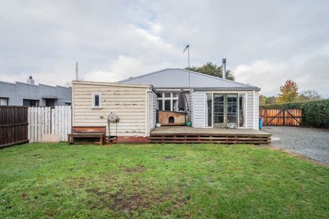 Photo of property in 27 Main Road, Pleasant Point, 7903