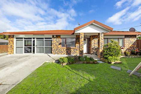 Photo of property in 62 Robert Ross Place, Clendon Park, Auckland, 2103