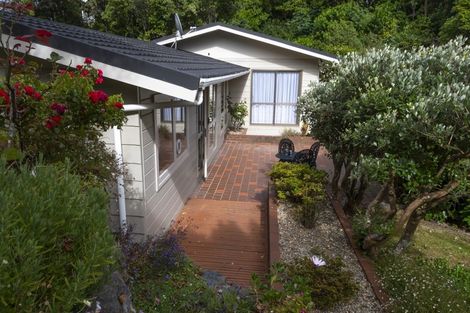 Photo of property in 28a Whanake Street, Titahi Bay, Porirua, 5022