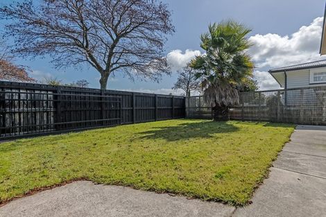 Photo of property in 22 Rhodes Drive, Kelvin Grove, Palmerston North, 4414