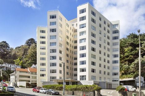 Photo of property in Wharenui Apartments, 274 Oriental Parade, Oriental Bay, Wellington, 6011