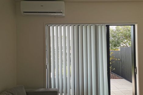 Photo of property in 4/47a Huntington Drive, Huntington Park, Auckland, 2013