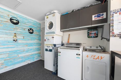 Photo of property in 69 Bert Wall Drive, Omokoroa, 3114