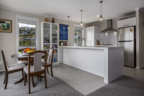 Photo of property in 11 Banks Boulevard, Whitby, Porirua, 5024