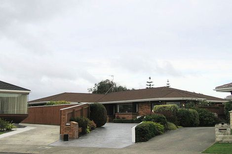 Photo of property in 8 Sandpiper Court, Paraparaumu Beach, Paraparaumu, 5032