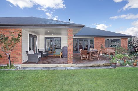 Photo of property in 148 Kelvin Grove Road, Kelvin Grove, Palmerston North, 4414