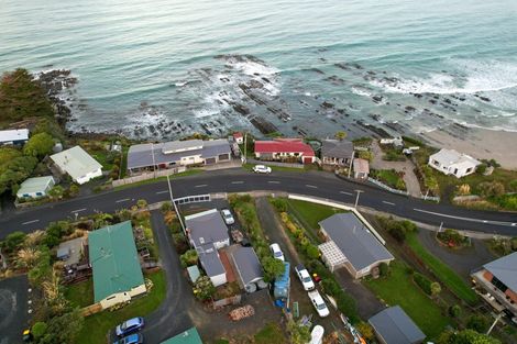 Photo of property in 32 Esplanade, Kaka Point, Balclutha, 9271