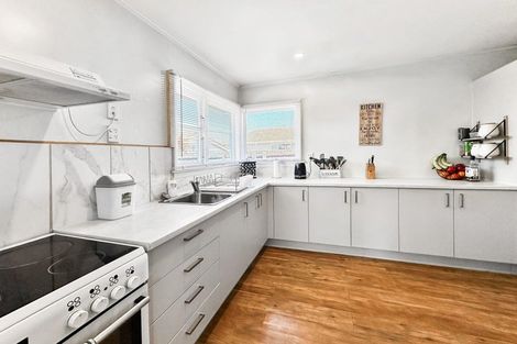 Photo of property in 68 Racecourse Road, Sockburn, Christchurch, 8042