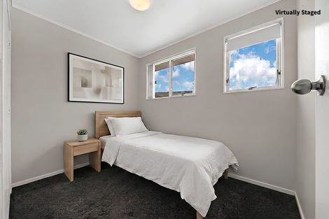 Photo of property in 20 Frobisher Way, Clendon Park, Auckland, 2103