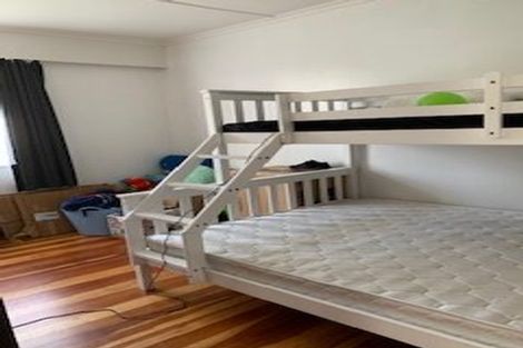 Photo of property in 60 Tremewan Street, Tawa, Wellington, 5028