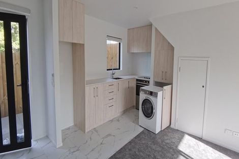 Photo of property in 6/17 Lowtherhurst Road, Massey, Auckland, 0614