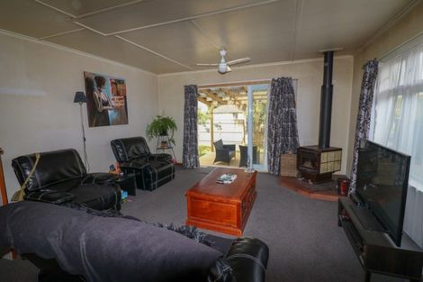 Photo of property in 9 Christian Street, Dannevirke, 4930