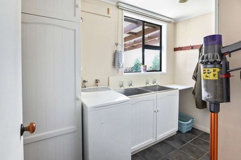 Photo of property in 22 Queen Street, Westport, 7825