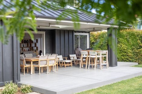 Photo of property in 32 Wallis Street, Raglan, 3225