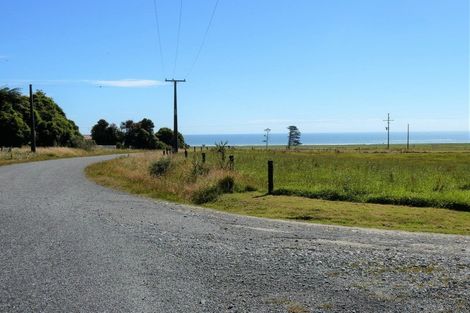 Photo of property in 19 Prospector Place, Barrytown, Runanga, 7873