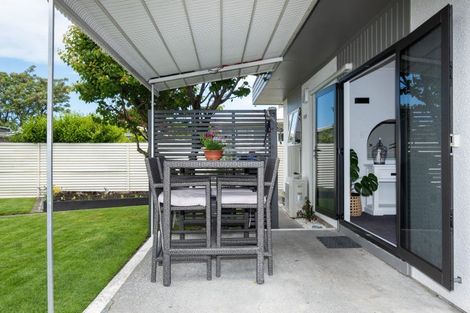 Photo of property in 30 Durham Avenue, Tamatea, Napier, 4112