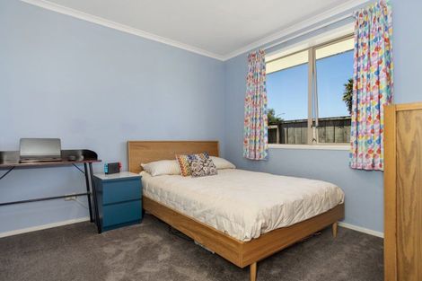 Photo of property in 94 Doncaster Drive, Papamoa Beach, Papamoa, 3118