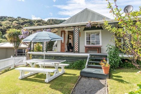 Photo of property in 12 Fleur Lane, Akaroa, 7520