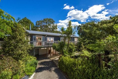 Photo of property in 107 Matipo Road, Mairangi Bay, Auckland, 0630