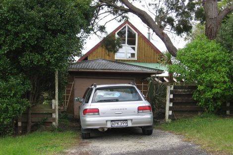 Photo of property in 5 Gurnard Road, Stillwater, Silverdale, 0993