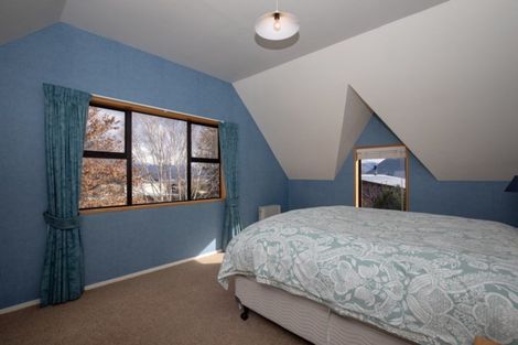 Photo of property in 231 Beacon Point Road, Wanaka, 9305