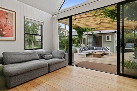 Photo of property in 21 Chatham Street, Addington, Christchurch, 8024