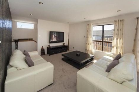 Photo of property in 145 Weatherly Road, Torbay, Auckland, 0630