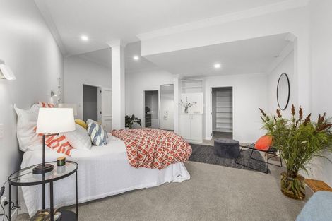 Photo of property in 3/25 Thane Road, Roseneath, Wellington, 6011