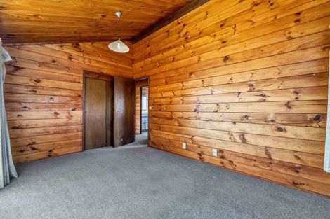 Photo of property in 4 Rennell Street, Frankleigh Park, New Plymouth, 4310