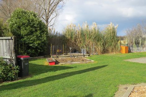 Photo of property in 76 Hakataramea Highway, Waimate, 7977