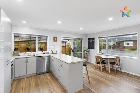 Photo of property in 13 Woodland Mews, Wainuiomata, Lower Hutt, 5014