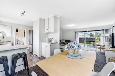 Photo of property in 4a Sandford Place, Chartwell, Hamilton, 3210