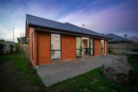 Photo of property in 27 Merrilees Place, Linwood, Christchurch, 8062