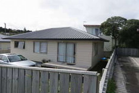 Photo of property in 2 Dimock Street, Titahi Bay, Porirua, 5022