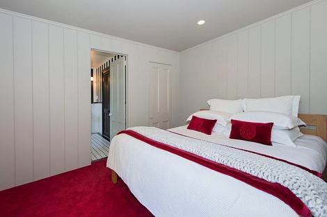 Photo of property in 36 Portland Road, Remuera, Auckland, 1050