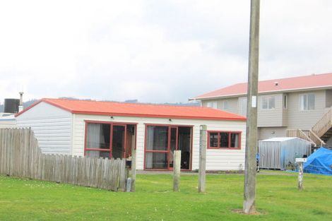 Photo of property in 9 Bruce Street, Whitianga, 3510