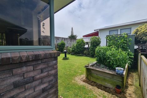 Photo of property in 13a Tasman Street, Opunake, 4616