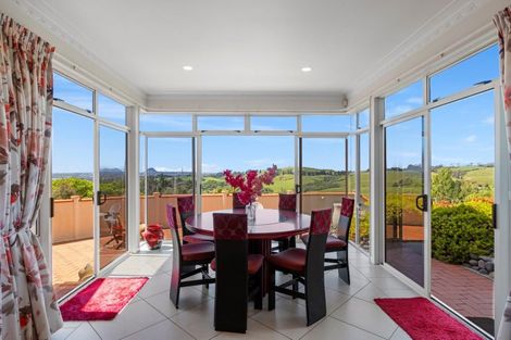 Photo of property in 393 Upper Ohauiti Road, Ohauiti, Tauranga, 3173