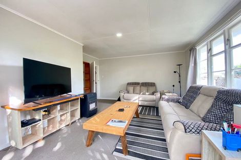 Photo of property in 98/98a Glenpark Avenue, Frankleigh Park, New Plymouth, 4310