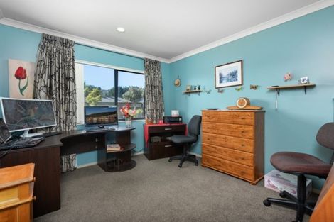 Photo of property in 5 Lisa Place, Brookfield, Tauranga, 3110
