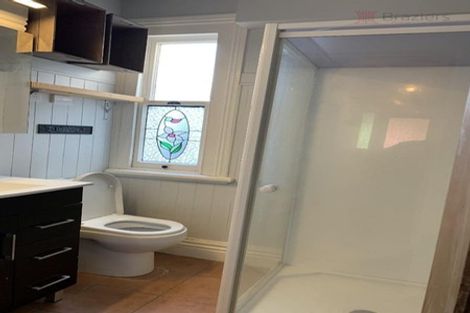 Photo of property in 32 Olliviers Road, Phillipstown, Christchurch, 8011