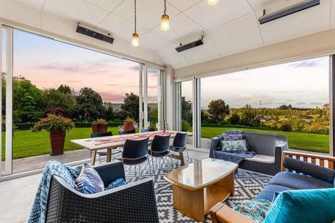 Photo of property in 13 Myra Evelyn Grove, Dairy Flat, Albany, 0792