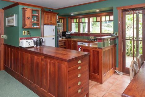 Photo of property in 19 Grange Road, Hahei, Whitianga, 3591