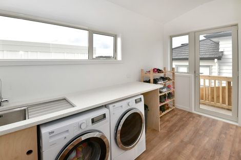 Photo of property in 5 Ringi Lane, Orewa, 0931