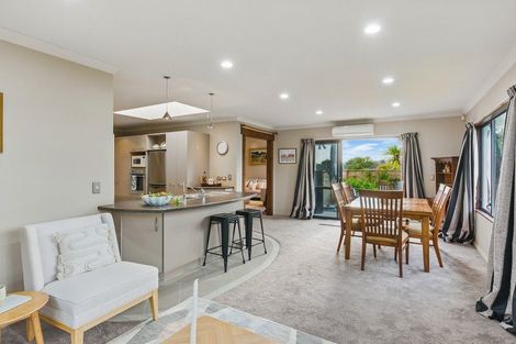 Photo of property in 5 Cadastral Court, Paraparaumu, 5032